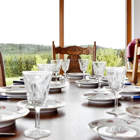 Holiday Home In Schצnberg With Jacuzzi Semesterbostad