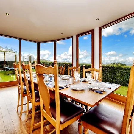 Holiday Home In Schצnberg With Jacuzzi