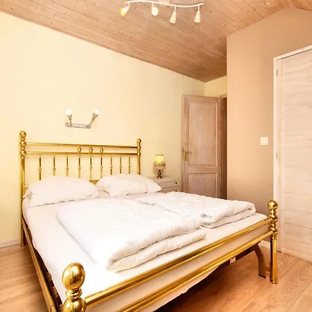 Semesterbostad Holiday Home In Schצnberg With Jacuzzi