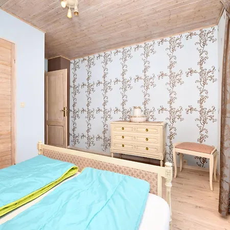 Holiday Home In Schצnberg With Jacuzzi *