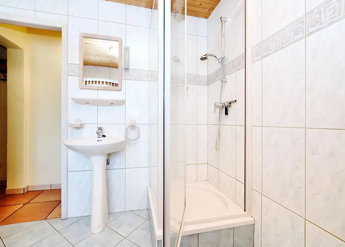 In Schצnberg With Jacuzzi Ferienhaus *