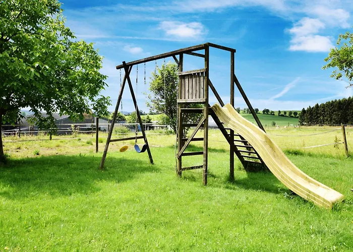 In Schצnberg With Jacuzzi Hébergement de vacances